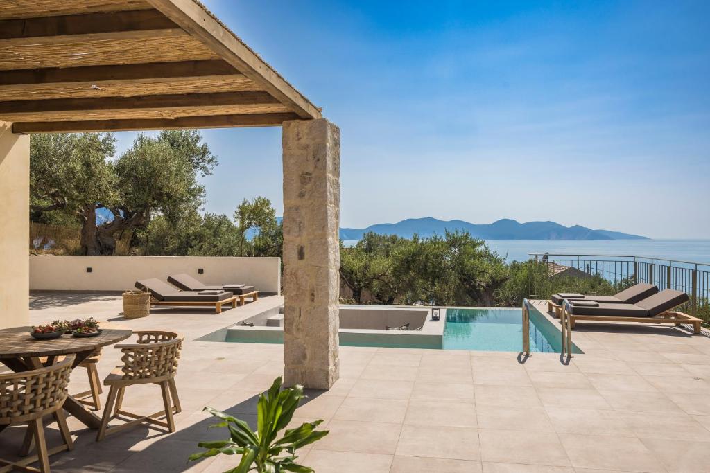 Olea Di Assos Luxury Villas